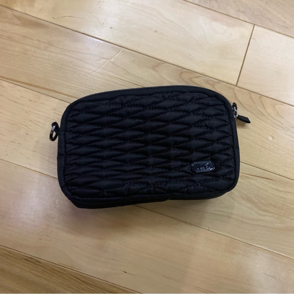 Lug Coupe, black, EUC